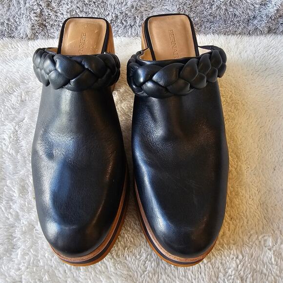 Bernardo Women's Saffia Braided Wooden Heels Slip On Leather Clogs Size 8M Black - Picture 2 of 6